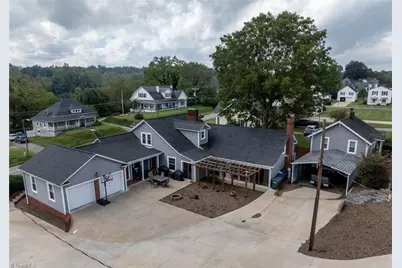 604 E Main Street, Wilkesboro, NC 28697 - Photo 1