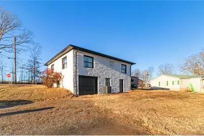 4043 Old Highway 601, Dobson, NC 27017 - Photo 25