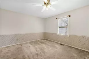 716 Meadowgreen Village Dr, Eden, NC 27288 - Photo 19