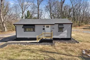 512 Glovinia St, Asheboro, NC 27203 - Photo 1