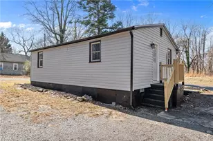 512 Glovinia St, Asheboro, NC 27203 - Photo 23