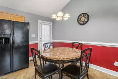 2220 Foxfire Lane, Burlington, NC 27217 - Photo 9