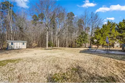 2220 Foxfire Lane, Burlington, NC 27217 - Photo 19