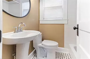 907 W Wendover Ave, Greensboro, NC 27408 - Photo 11