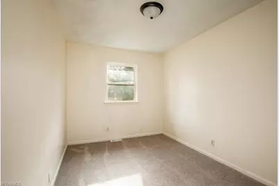 3917 Colony Square #B, Greensboro, NC 27407 - Photo 11