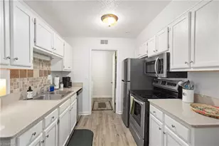 2260 Sunderland Rd, Winston-Salem, NC 27103 - Photo 9