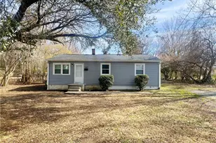 1583 Lovett St, Greensboro, NC 27403 - Photo 3