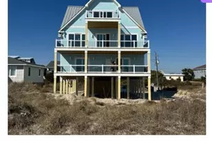 601 Ocean Dr, Emerald Isle, NC 28594 - Photo 1