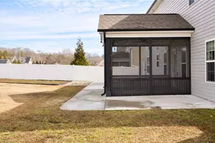 109 Phoenix Ct, Lexington, NC 27295 - Photo 7