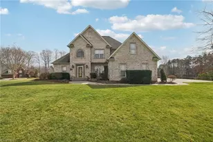 320 Panther Creek Ct, Winston-Salem, NC 27107 - Photo 45