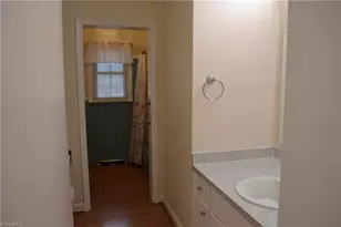 325 Bryan St, Stoneville, NC 27048 - Photo 23