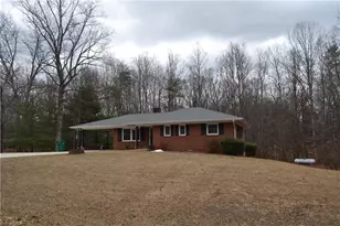 325 Bryan St, Stoneville, NC 27048 - Photo 5