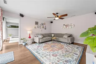 905 Forest Hill Dr, Greensboro, NC 27410 - Photo 19