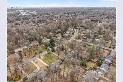 905 Forest Hill Drive, Greensboro, NC 27410 - Photo 45