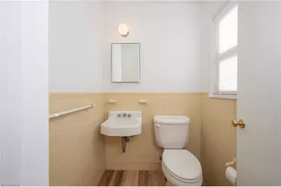 2400 Queen Street, Winston-Salem, NC 27103 - Photo 13