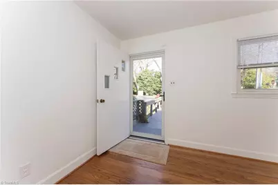 2400 Queen Street, Winston-Salem, NC 27103 - Photo 9