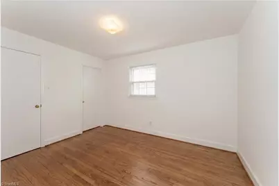 2400 Queen Street, Winston-Salem, NC 27103 - Photo 11