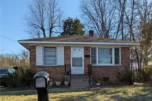 4004 Wooddale Ln, Greensboro, NC 27405 - Photo 1