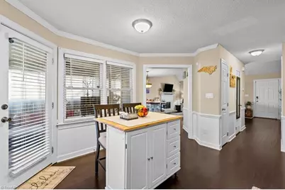 5116 Autumncrest Drive, Greensboro, NC 27407 - Photo 13