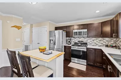 5116 Autumncrest Drive, Greensboro, NC 27407 - Photo 11