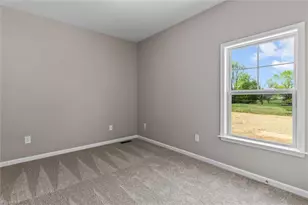 112 Vogler Dr, Winston-Salem, NC 27107 - Photo 25