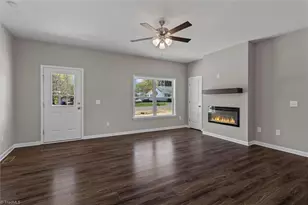 112 Vogler Dr, Winston-Salem, NC 27107 - Photo 7