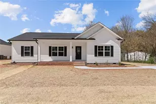 112 Vogler Dr, Winston-Salem, NC 27107 - Photo 1