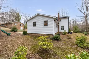 2108 Meadowbrook Terrace, Reidsville, NC 27320 - Photo 35