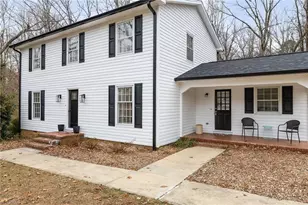 2108 Meadowbrook Terrace, Reidsville, NC 27320 - Photo 3