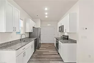 507 E Grimes Ave, High Point, NC 27260 - Photo 9