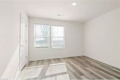 507 E Grimes Avenue, High Point, NC 27260 - Photo 25