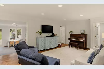 925 Oaklawn Avenue, Winston-Salem, NC 27104 - Photo 13