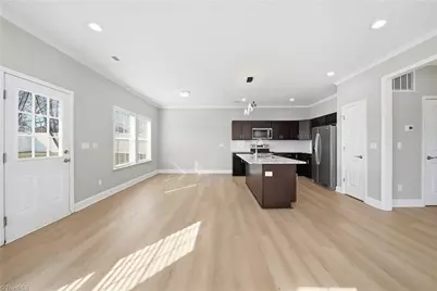 2486 Griffith Road, Winston-Salem, NC 27103 - Photo 9