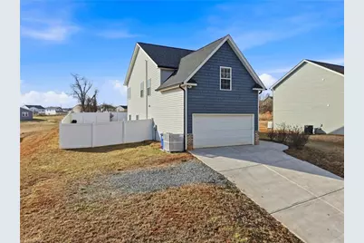 2486 Griffith Road, Winston-Salem, NC 27103 - Photo 39