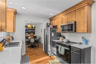 1114 Hickory Trace Drive, Greensboro, NC 27407 - Photo 7