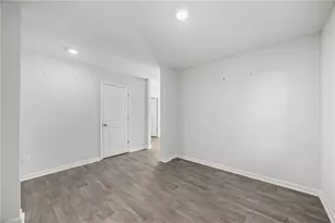 6884 Keeneland Dr, Whitsett, NC 27377 - Photo 7