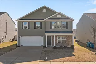 6884 Keeneland Dr, Whitsett, NC 27377 - Photo 37