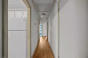 2307 Joy Dr, Jamestown, NC 27282 - Photo 13