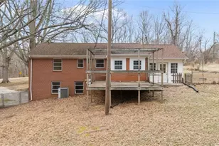 2307 Joy Dr, Jamestown, NC 27282 - Photo 5