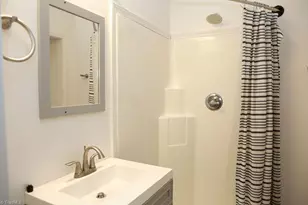 1807 Walker Ave, Greensboro, NC 27403 - Photo 23