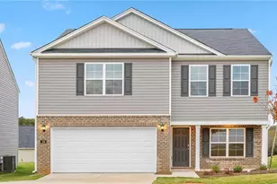 126 Greenbrier Way, Stoneville, NC 27048 - Photo 1