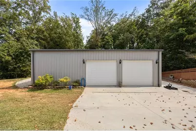 2604 Northstream Court, Haw River, NC 27258 - Photo 47