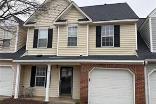 4 Satterfield Pl, Greensboro, NC 27410 - Photo 1