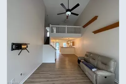 4 Satterfield Place, Greensboro, NC 27410 - Photo 7