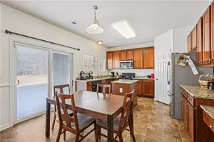 3675 McGinty Dr, Greensboro, NC 27406 - Photo 7