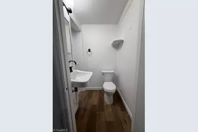 1201 Highland Avenue #B, Greensboro, NC 27403 - Photo 13