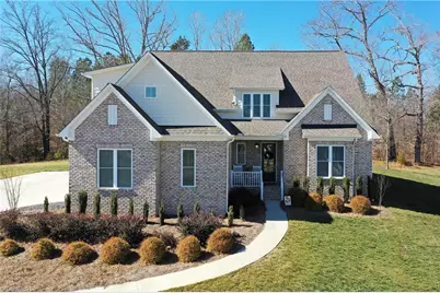 319 Pipers Ridge West W, Winston-Salem, NC 27127 - Photo 1