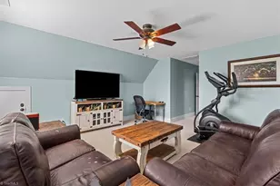 6814 Trace Dr, Browns Summit, NC 27214 - Photo 37