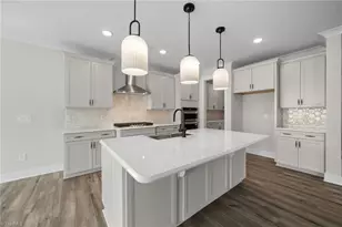 1619 Wareham Dr, Mebane, NC 27302 - Photo 15