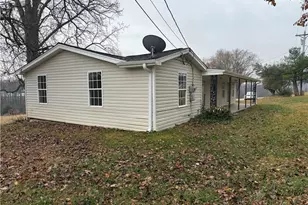 2115 Ararat Rd, Ararat, NC 27007 - Photo 15